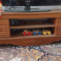 زیر تلوزیون