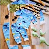 لباس بچگانه|کفش و لباس بچه|ساوه, |دیوار