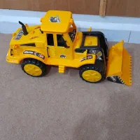 تراکتور وماشین