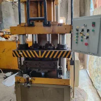 پرس هیدرولیک ایتالیایی آجر نما و آجر پازلی و...|ماشین‌آلات صنعتی|مشهد, رده|دیوار