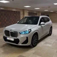 BMW ix1 Mkit برقی