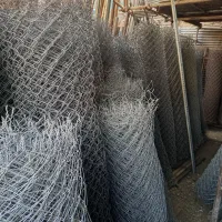 خرید و فروش توری نو و دست دو ،سیم خاردار،پایه فنس