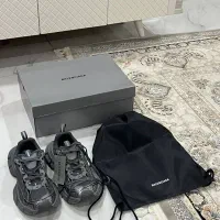 کتونی بالنسیاگا