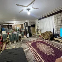 واحد ۱۴۰ متری طبقه اول بلوار شیراز خیابان بوستان