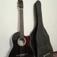 گیتار یاماهاc40آکبند