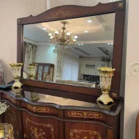 گلدون طلایی  برای آیینه کنسول
