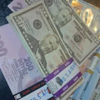 دلار یور‌و لیر مشابه اصل سینمایی اسکناس طرح اصل|کلکسیون سکه، تمبر، اسکناس|تهران, پرستار|دیوار