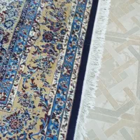 فرش سرمه ای ۵۰۰ شانه سالم وتمیز|فرش|خرم‌آباد, |دیوار