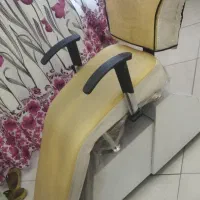 صندلی یونیت|آرایشگاه و سالن‌های زیبایی|بناب, |دیوار