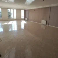 آپارتمان-210متری-ویلا