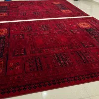 فرش لاکی قرمز