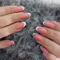 کاشت ناخن تخفیف|خدمات آرایشگری و زیبایی|بروجرد, |دیوار