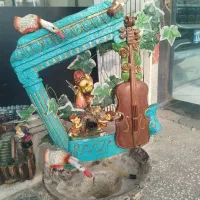 آبنما موسیقی و کوتوله ها