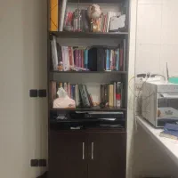 کتابخوانه و میز نهارخوری