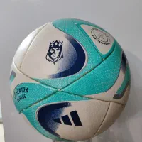 توپ فوتبال آدیداس