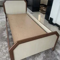 تخت ام دی اف