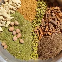 ادویه جات خانگی ایران بانو
