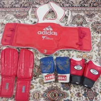 کفش کشتی و لوازم دفاع شخصی