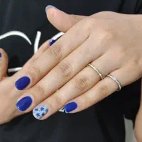 خدمات کاشت ناخن