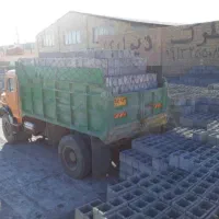 کارگر ساده بار زدن بلوک