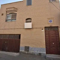 فروش منزل مسکونی دو طبقه در نوش‌آباد