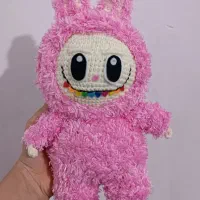 کلاه و لباس بافتنی