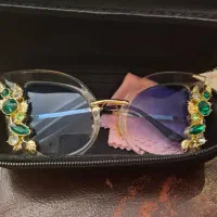 عینک آفتابی زنانه پروانه ای نگین دار خارجی نونو|زیورآلات و اکسسوری|تهران, شهرک محلاتی|دیوار