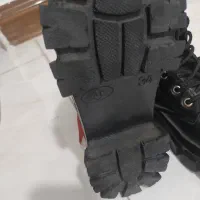 پوتین دخترانه|کیف، کفش، کمربند|سنگر, |دیوار