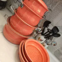 تمامی وسایل نو تمیز بدون کوچکترین ایراد|ظروف سرو و پذیرایی|دوگنبدان, |دیوار