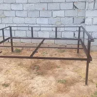 تخت آهنی رنگ شده،۱/۵×2