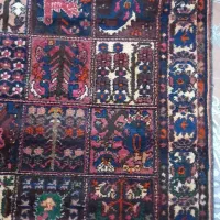 قالی دست بافت خشتی بختیاری