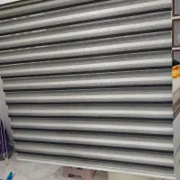 پرده پرده ای سیاه و سفید