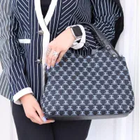 کیف زنانه بزرگ تک فروشی به قیمت تولید|کیف، کفش، کمربند|قشم, |دیوار