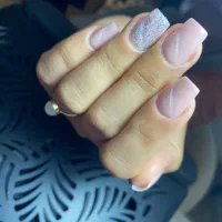 کاشت تخصصی ناخن واسپا (گلشهر)|خدمات آرایشگری و زیبایی|زنجان, |دیوار