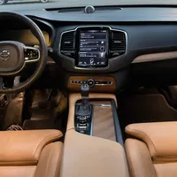 ولوو XC90 اینسکریپشن، مدل ۲۰۱۷|خودرو سواری و وانت|تهران, نیلوفر|دیوار