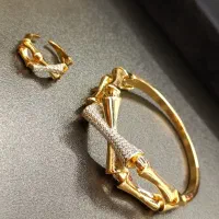 نیم ست استخوانی|بدلیجات|سنندج, |دیوار