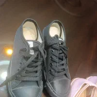 چند جفت کفش نو بچه گانه