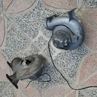 ابزار آلات فن کبابی  بر لاستیک چراغ