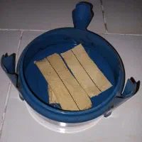 چراغ ۳ فتیله ای  قدمت ۱۰۰ ساله چدنی|کلکسیون اشیاء عتیقه|پرند, فاز ۶|دیوار