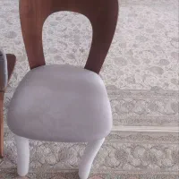 صندلی چوبی