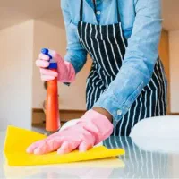 نظافت منزل کنتراست وساعتی