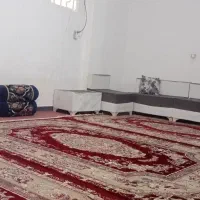 آپارتمان ساده ومبله   شبانه/ . طبقه همکف پارکینگ
