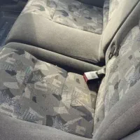 صندلی و طاقچه