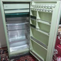 یخچال قدیمی