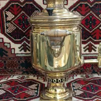 سماور روسی سه لیتری صدساله آنیک کلکسیونی|کلکسیون اشیاء عتیقه|تبریز, |دیوار