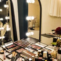 تکمیل کادر سالن زیبایی محدوده شهرک مطهری