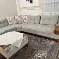 مبل ال ۹ نفره با میز وسط و شیشه