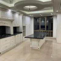 اپارتمان ۳۸۰ متر ۴ خواب پاسداران تک واحدی غرق نور