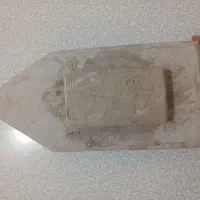 ۲ عدد اتو سرد سنگی و ۱۰ عدد وزنه ی سنگی الگو