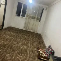 آپارتمان عباسی چشم انداز تک واحد طبقه ۳